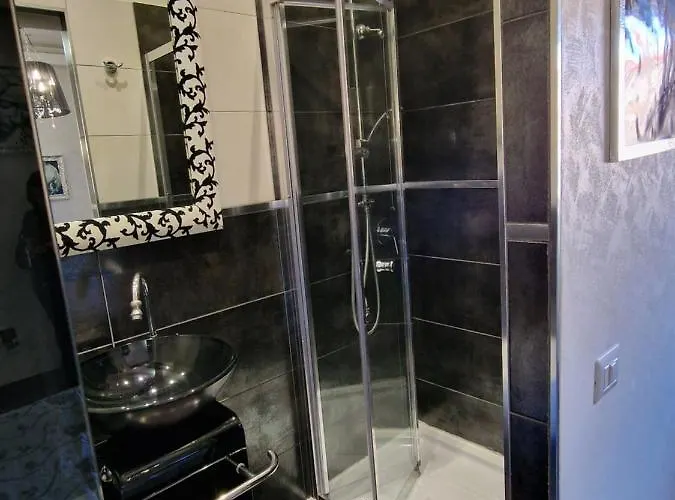 San Pietro Chic 3* روما